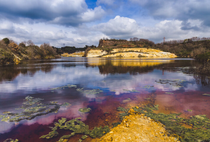 trekking alla laghetti colorati e degustazione in vigna